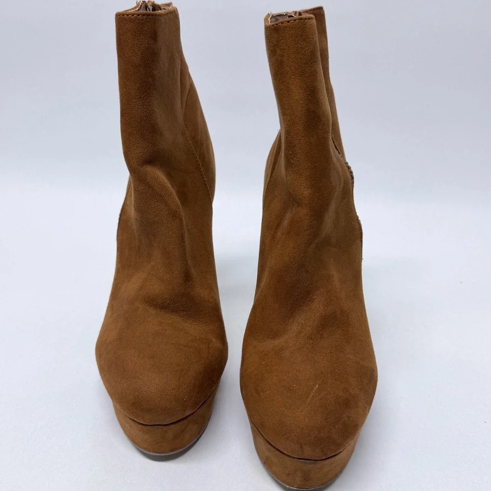 Shi by Journeys Womens Tan Faux Suede Platform Block Heel Ankle Boots Size 7.5M